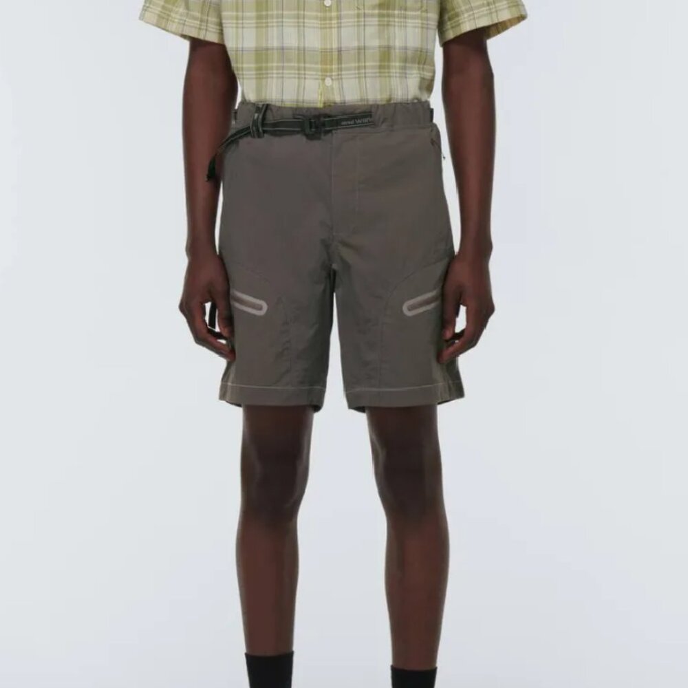 $388! NWT RARE Men's and wander Light Hike Shorts - Charcoal Grey - XL (US Mediu